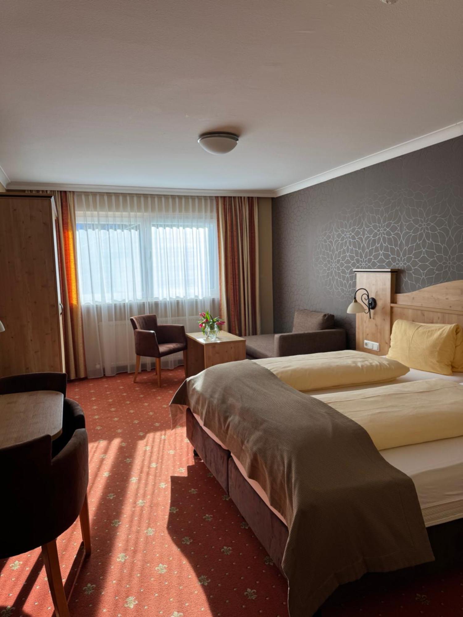 ווסטנדורף Hotel Mesnerwirt מראה חיצוני תמונה